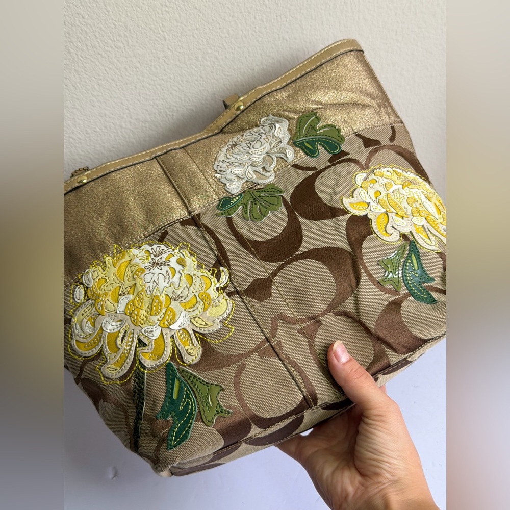 Coach 12204 Signature Stripe Floral Monogram Tote Purse in Khaki-Brown Jacquard - Picture 12 of 12
